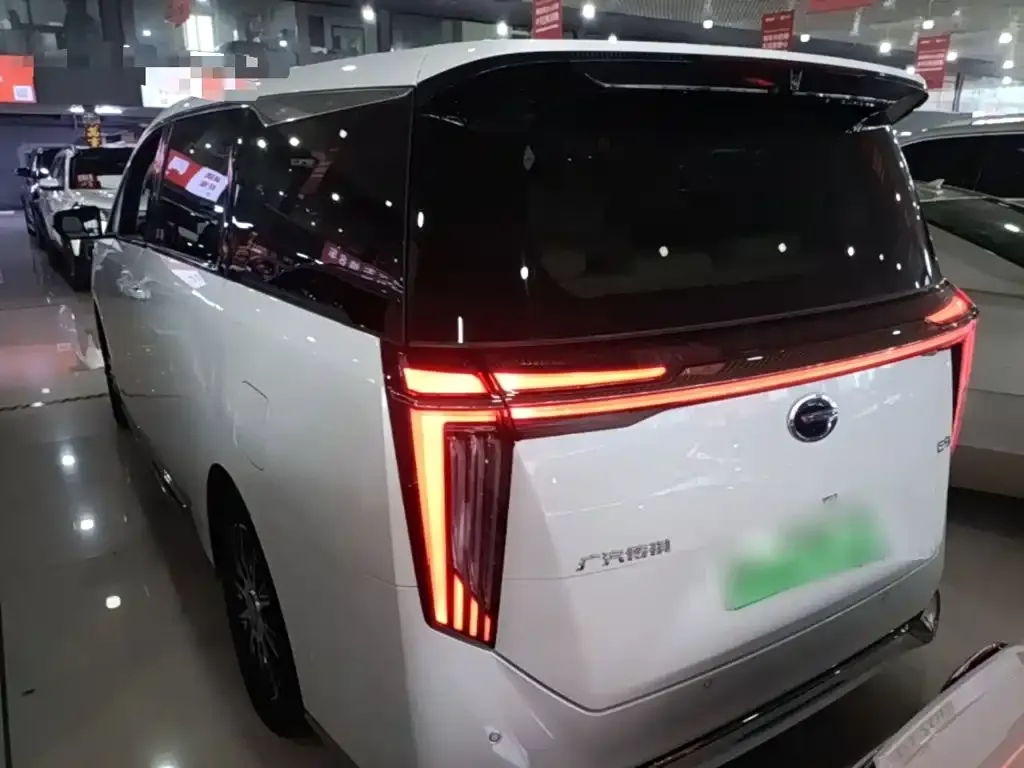 GAC Motor Trumpchi E9 — фото 4