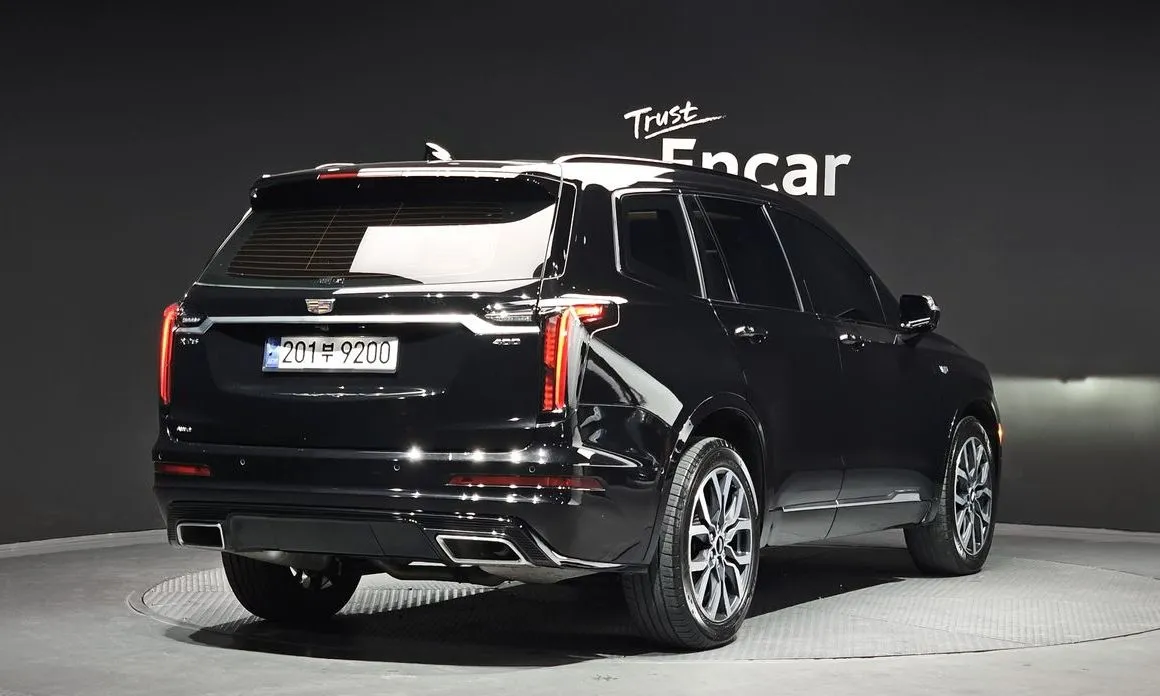 Cadillac XT6 — фото 2