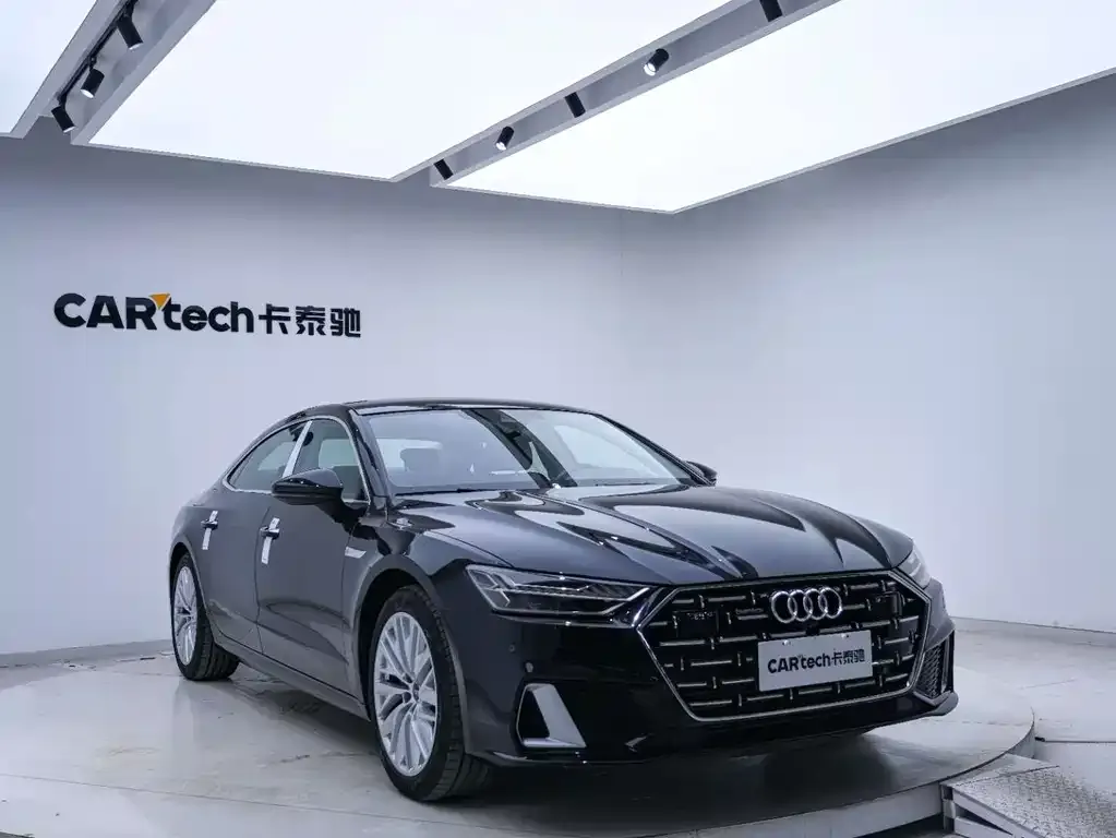 Audi A7L — фото 3
