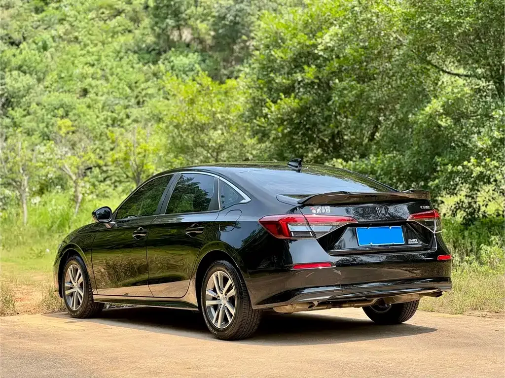 Honda Civic — фото 5