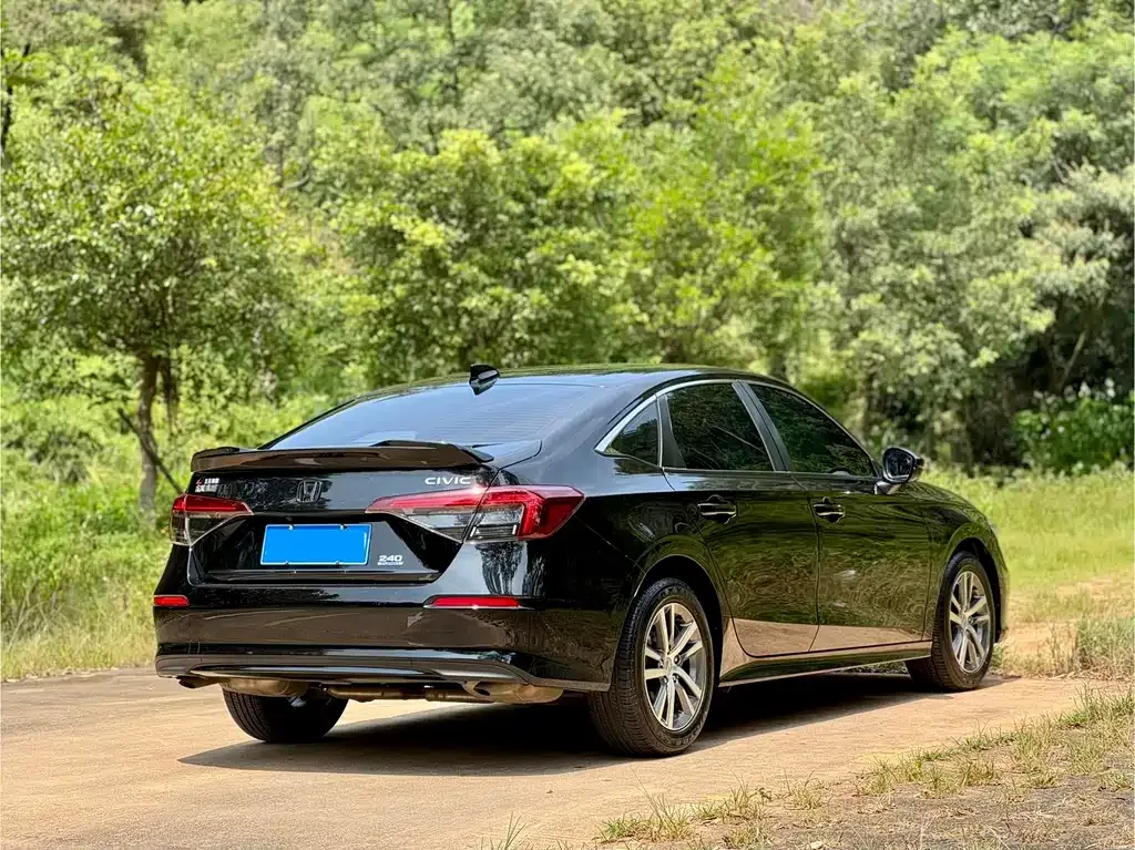 Honda Civic — фото 4