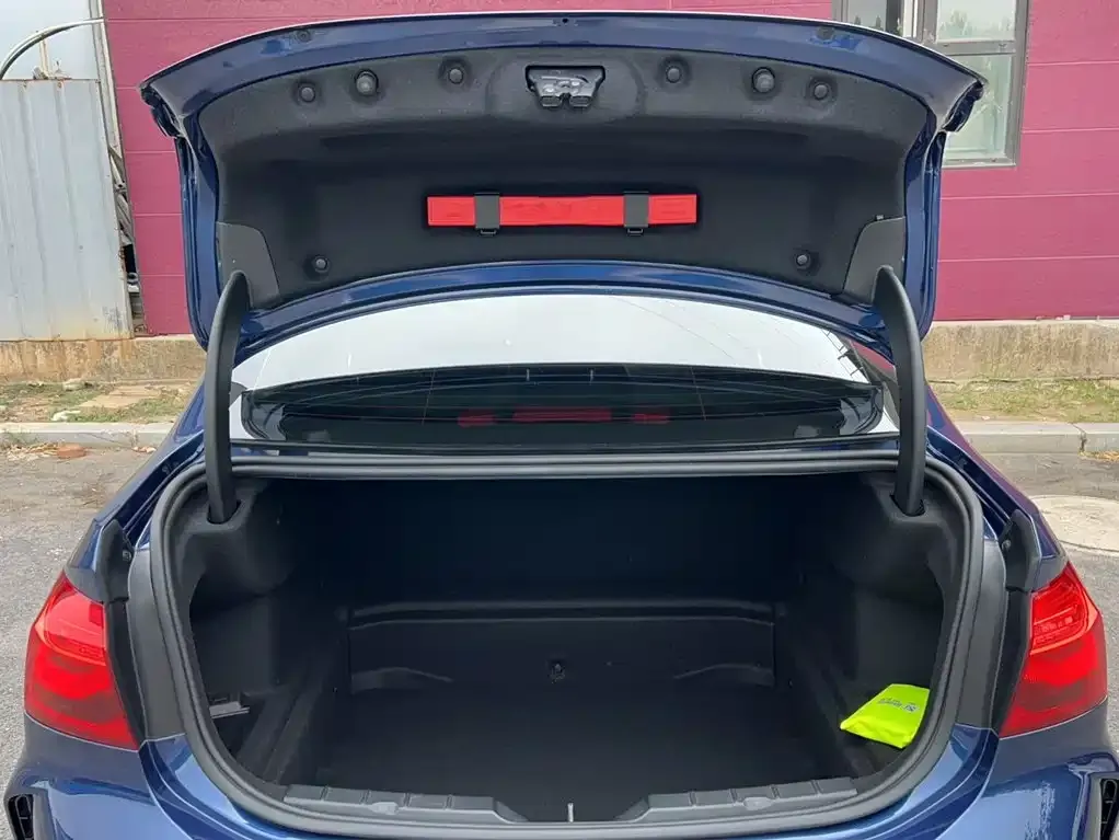 BMW 1 Series — фото 10