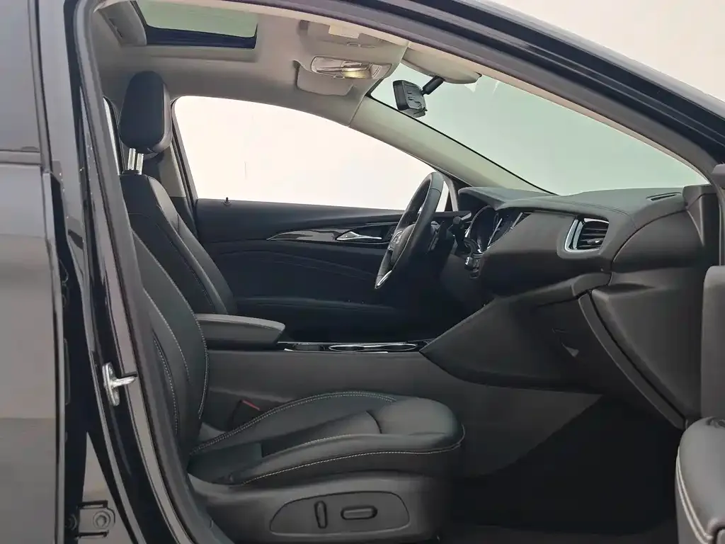 Buick Regal — фото 8
