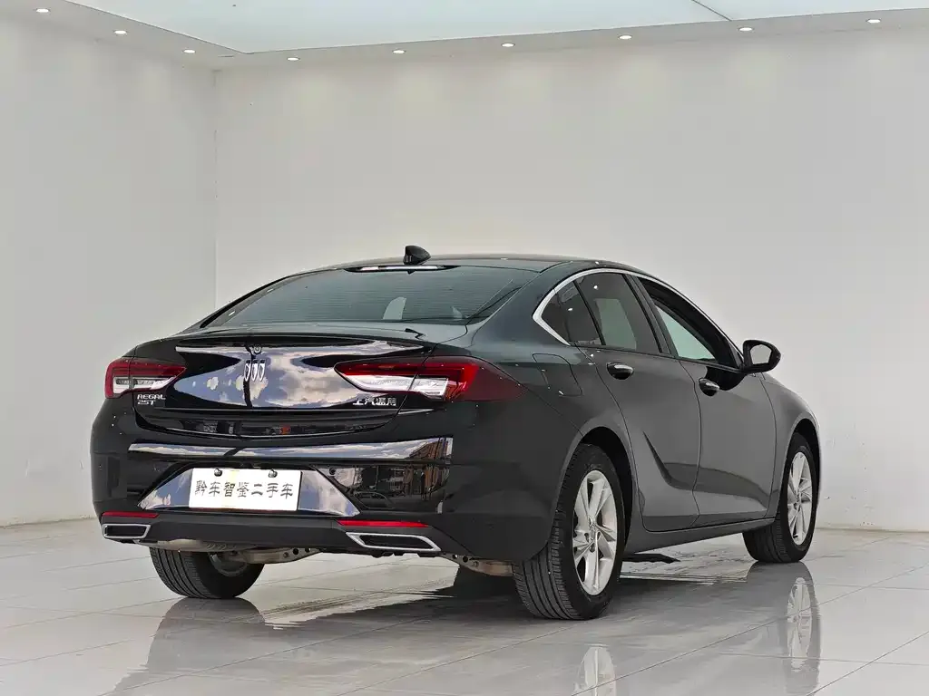 Buick Regal — фото 5