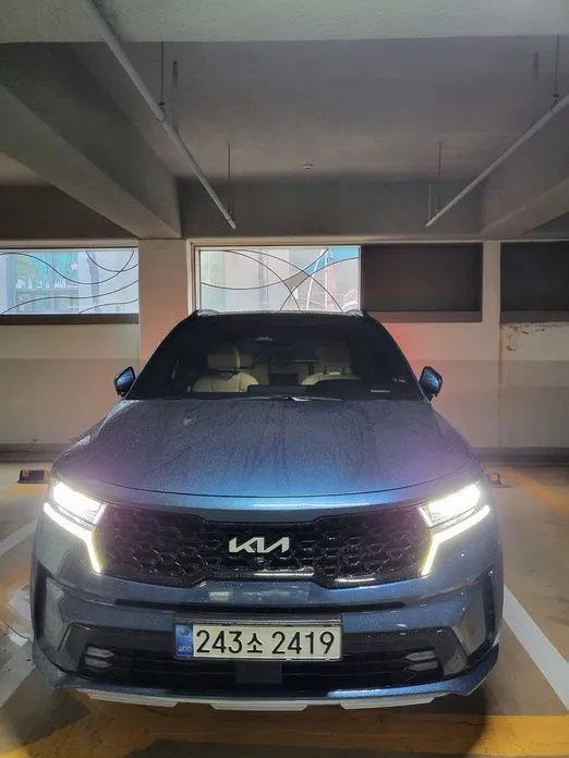 Kia Sorento — фото 1