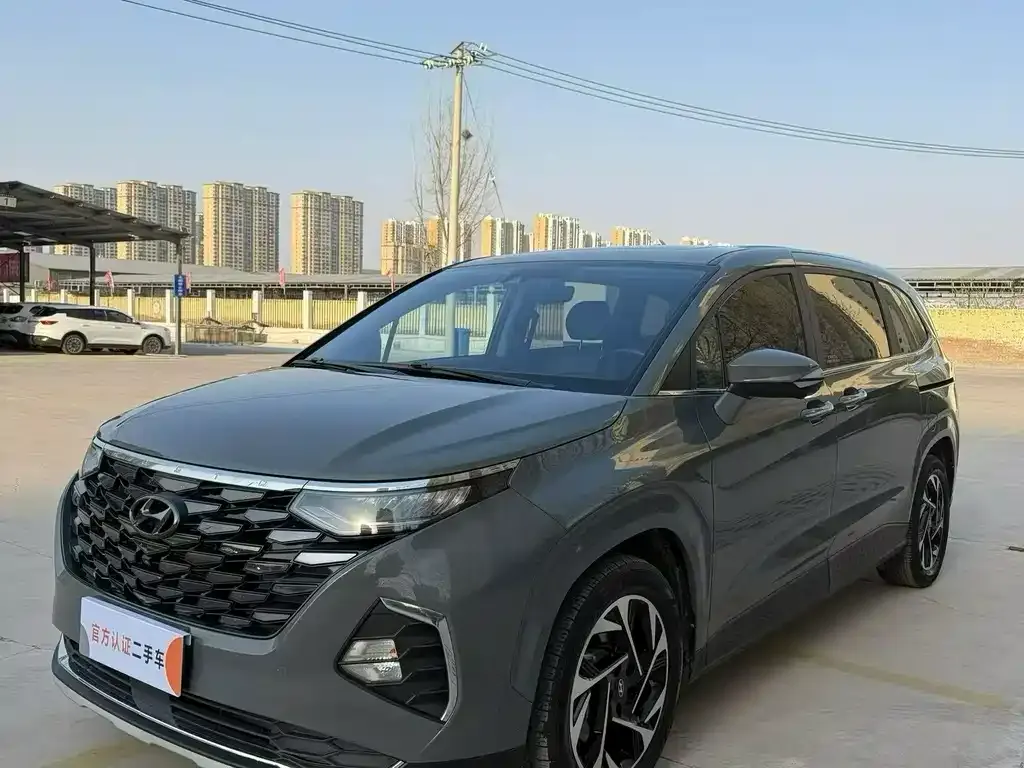 Hyundai Custo — фото 1