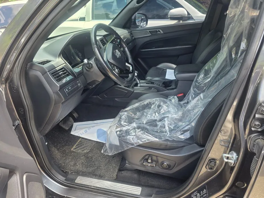 KG Mobility (Ssangyong) Rexton — фото 8