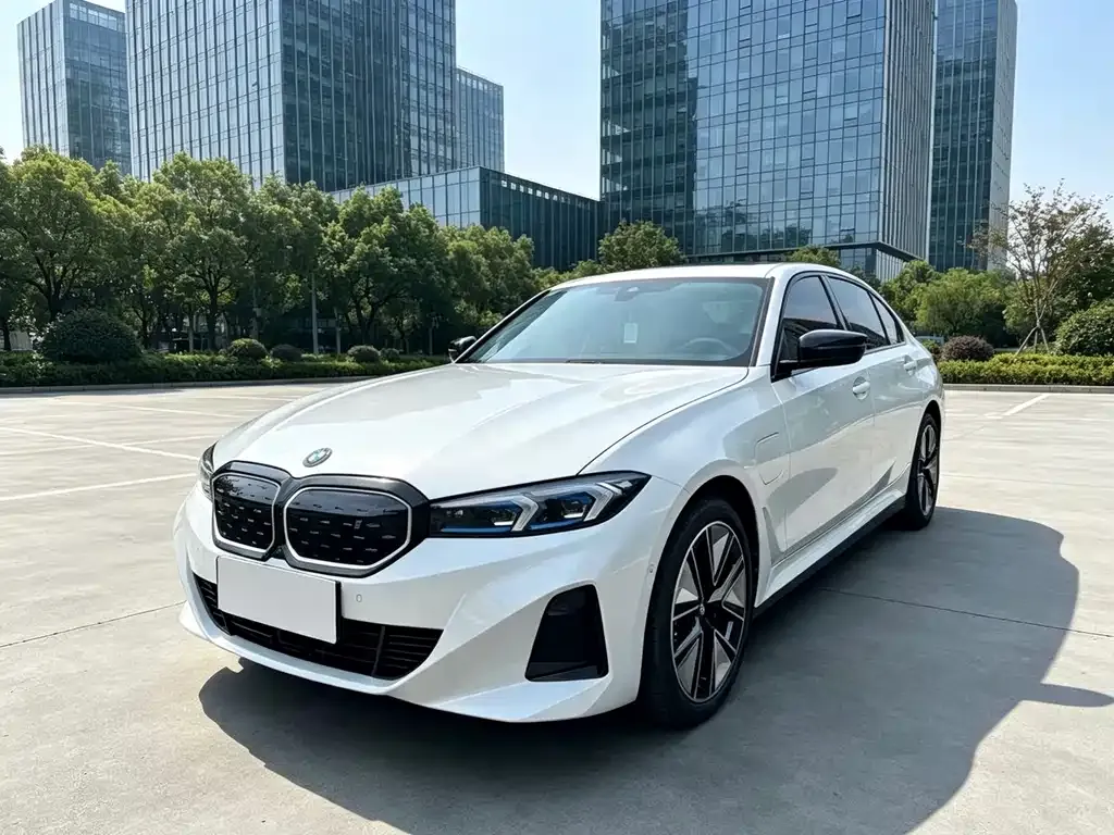 BMW i3 — фото 1