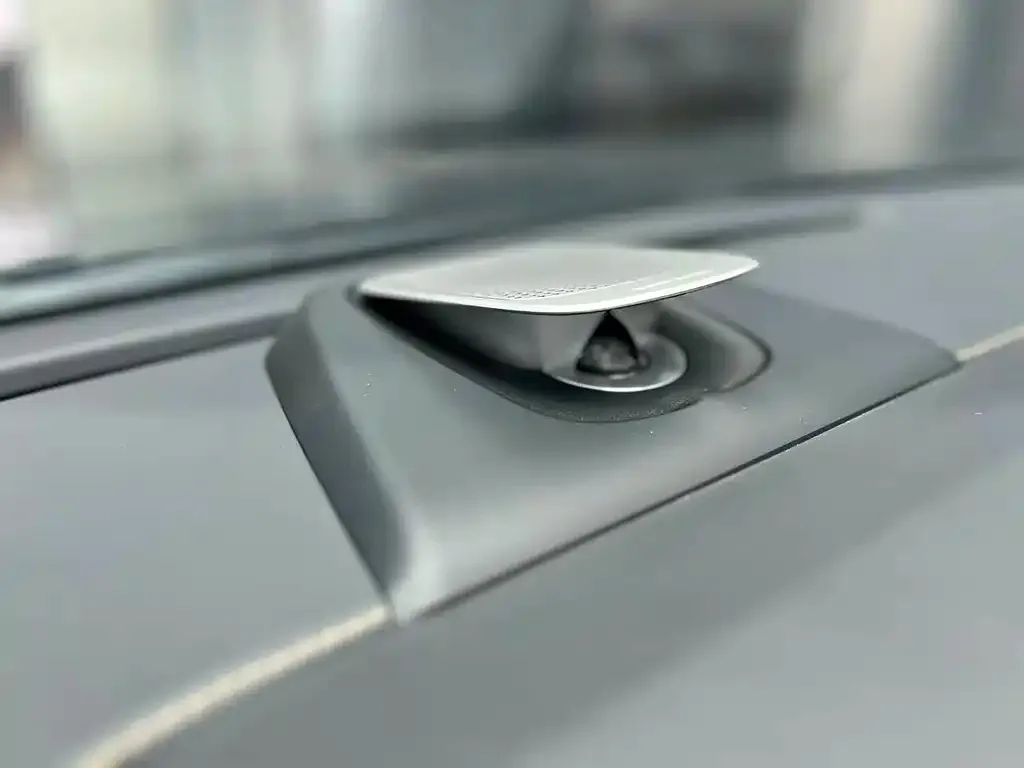 Toyota Sienna — фото 3