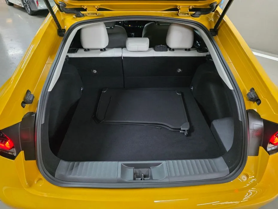 Toyota Prius — фото 4