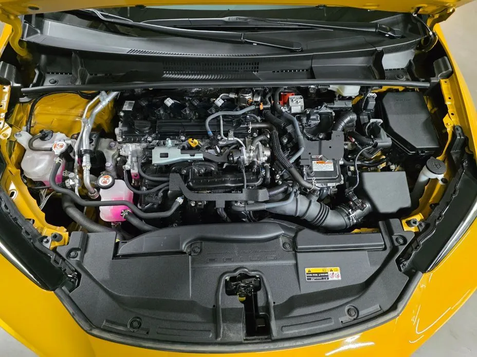 Toyota Prius — фото 10