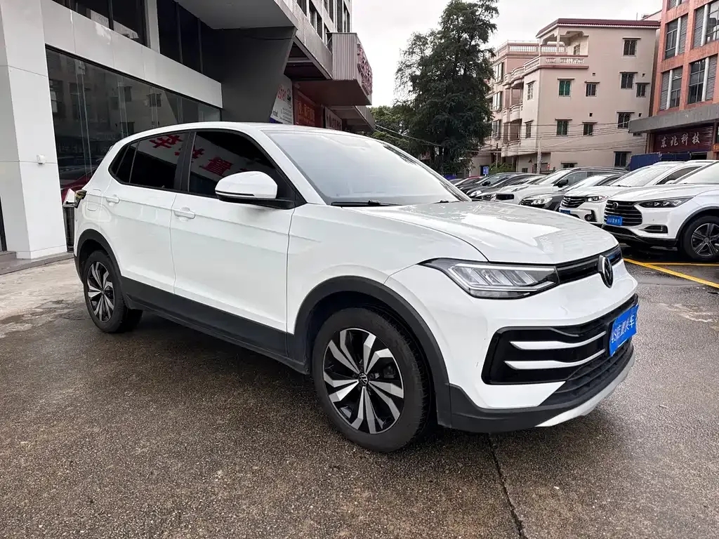 Volkswagen Tharu — фото 9