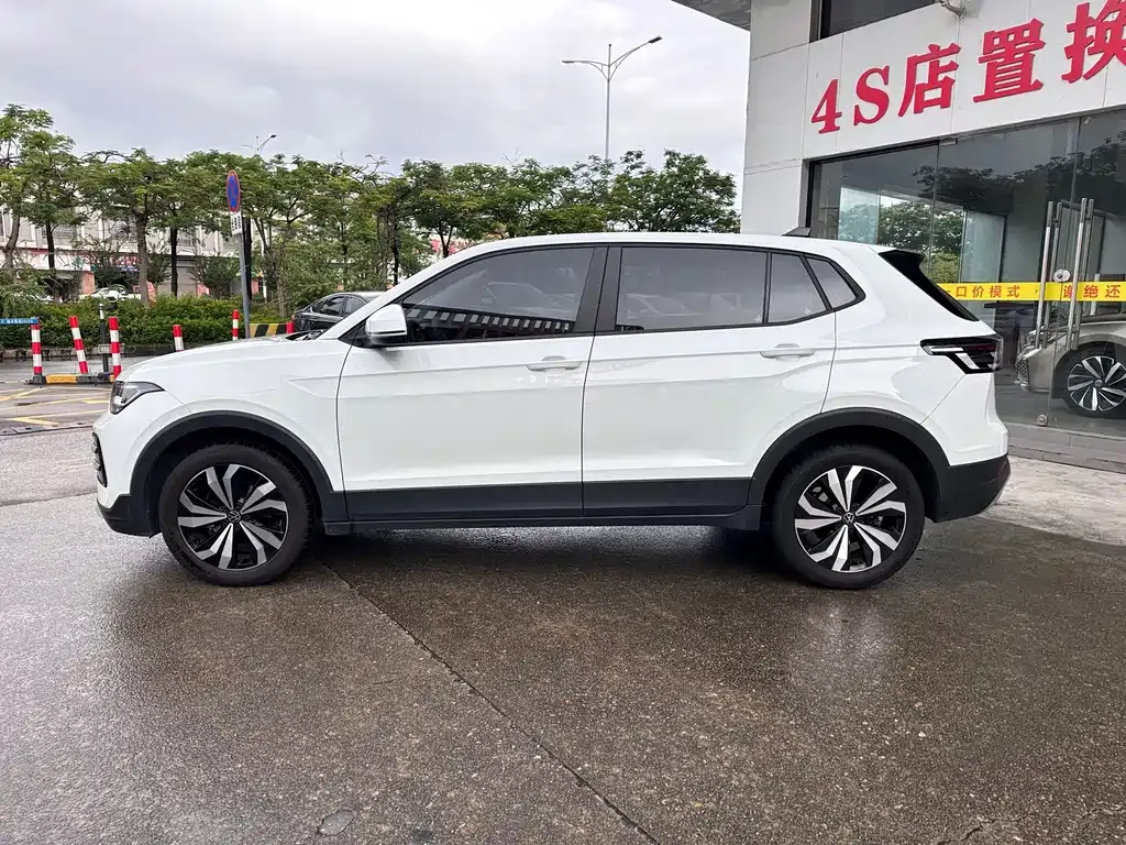 Volkswagen Tharu — фото 4