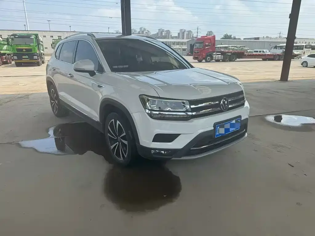 Volkswagen Tharu — фото 3