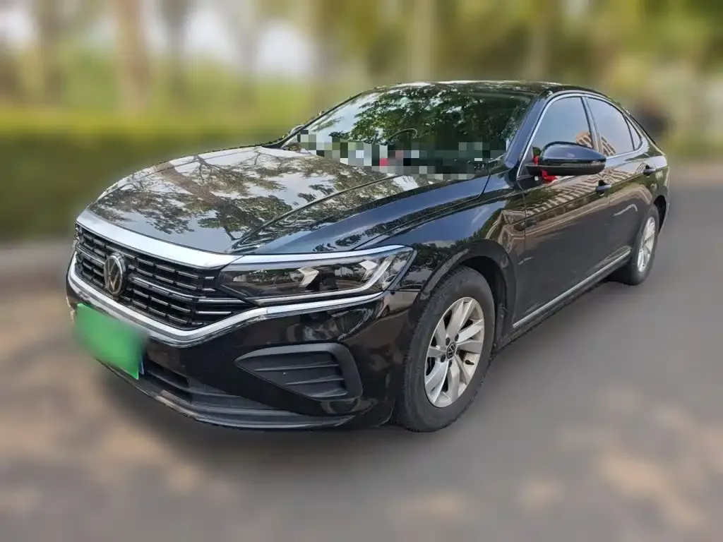 Volkswagen Passat — фото 1