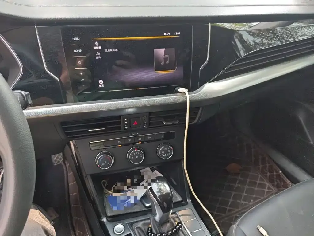 Volkswagen Passat — фото 9
