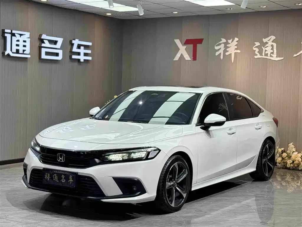 Honda Civic — фото 1