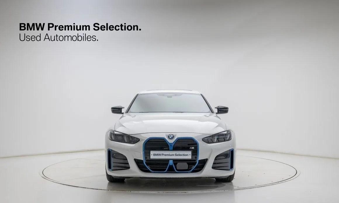 BMW i4 — фото 6