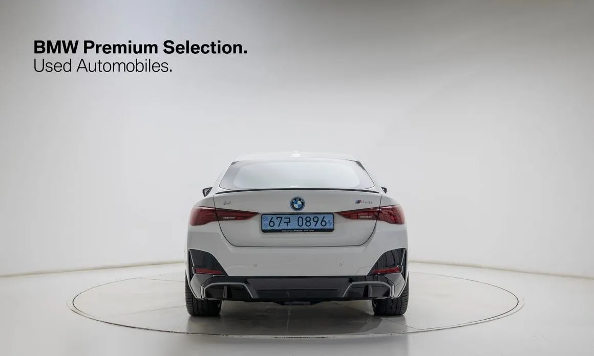 BMW i4 — фото 5