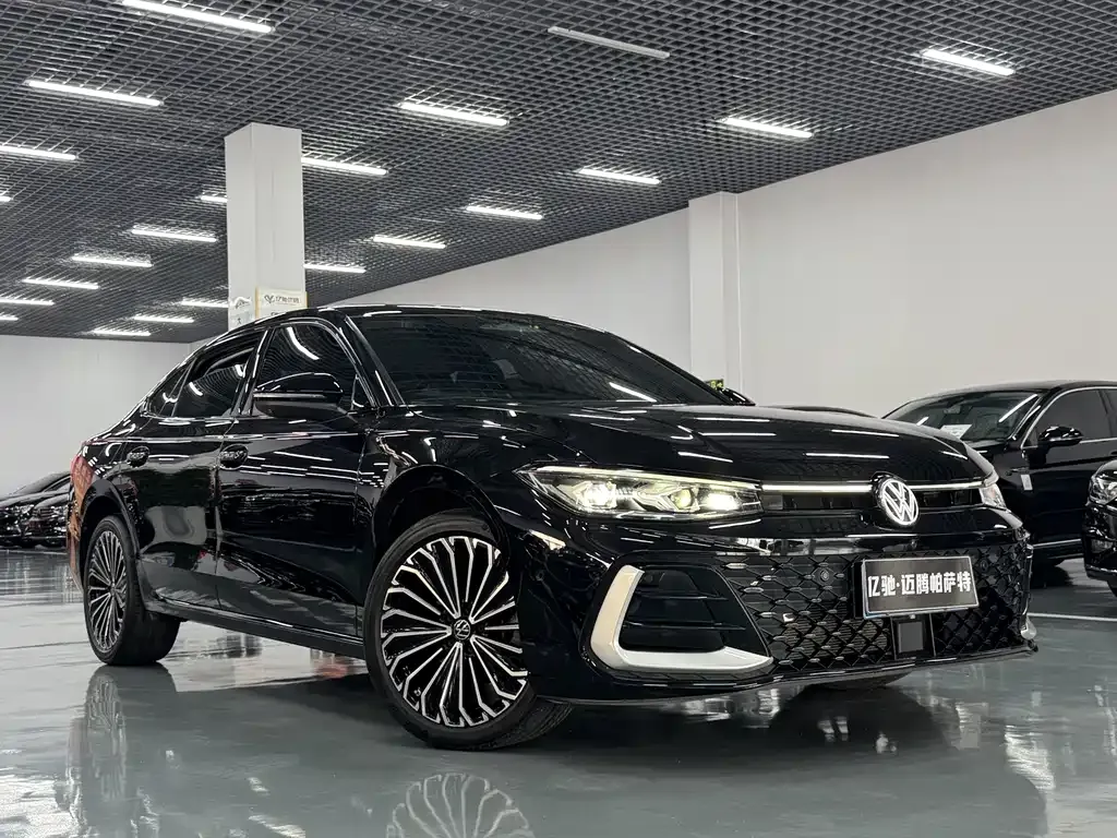 Volkswagen Passat — фото 3