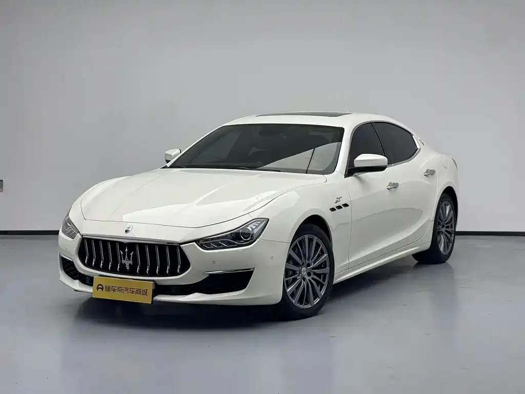 Maserati Ghibli — фото 1
