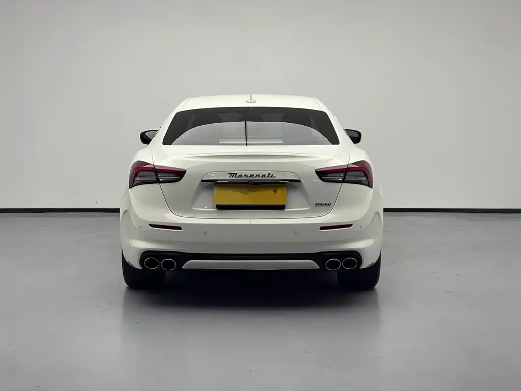 Maserati Ghibli — фото 6