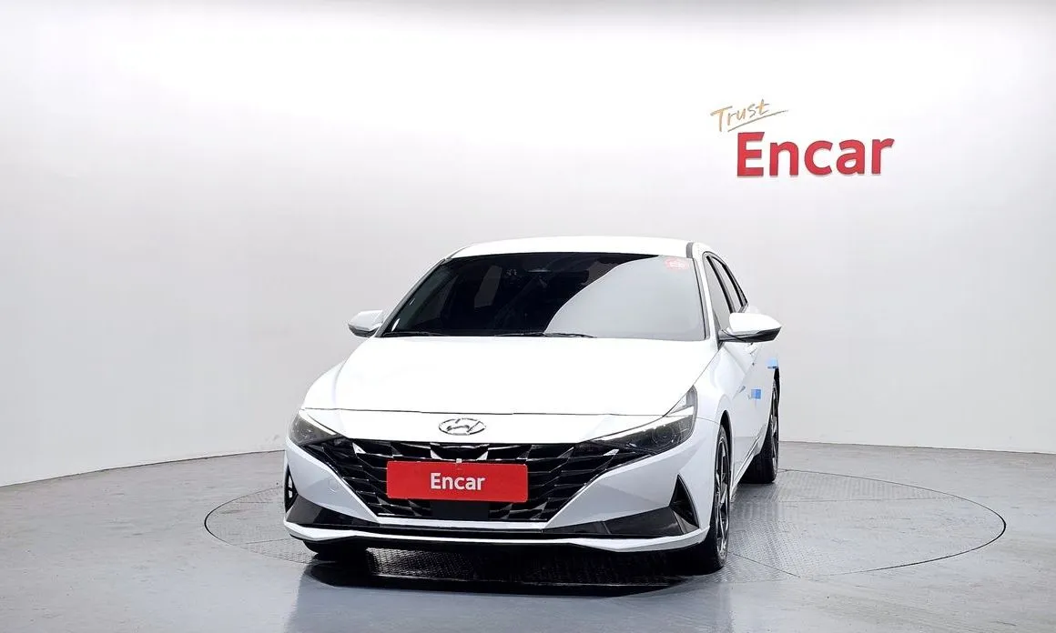 Hyundai AVANTE — фото 3