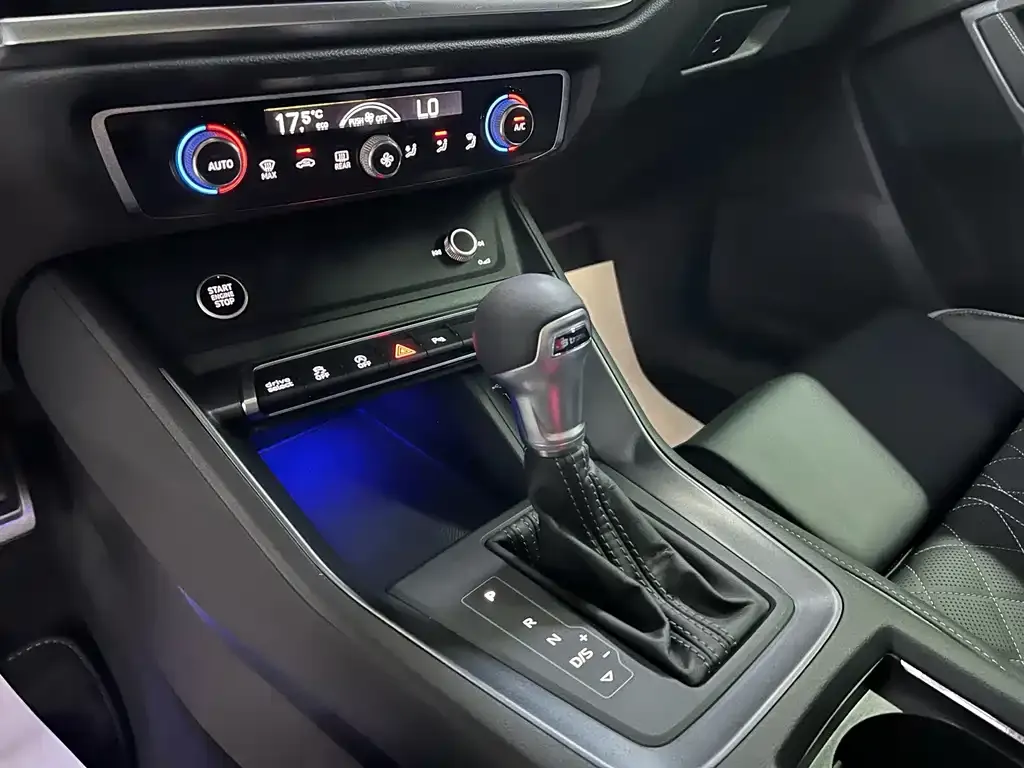 Audi Q3 Sportback — фото 4