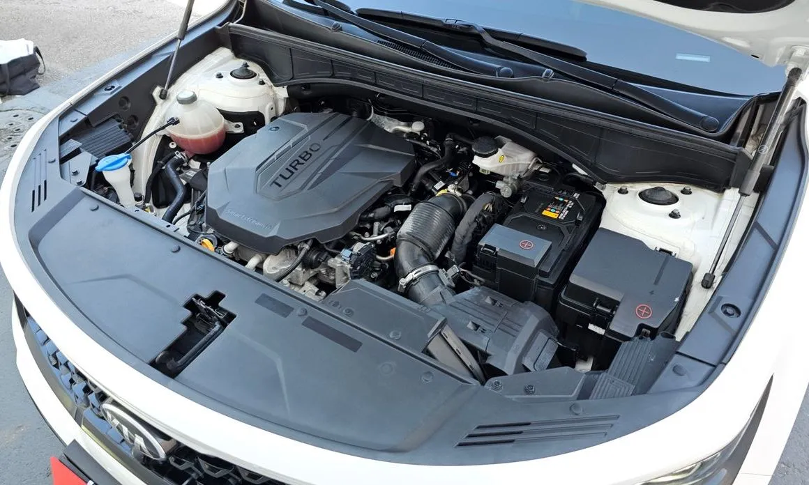 Kia Sorento — фото 5