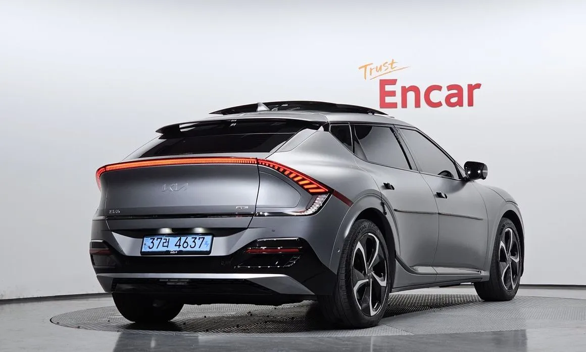 Kia EV6 — фото 4