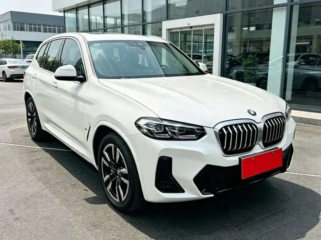BMW iX3 — фото 3