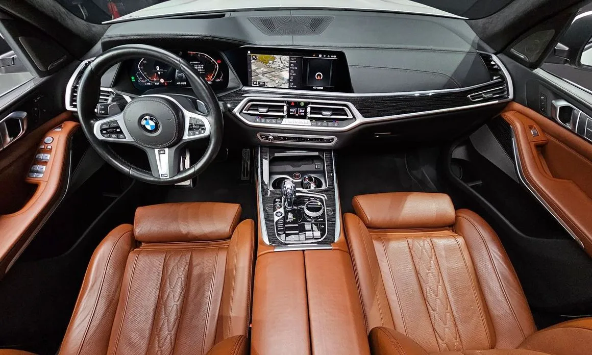 BMW X7 — фото 10