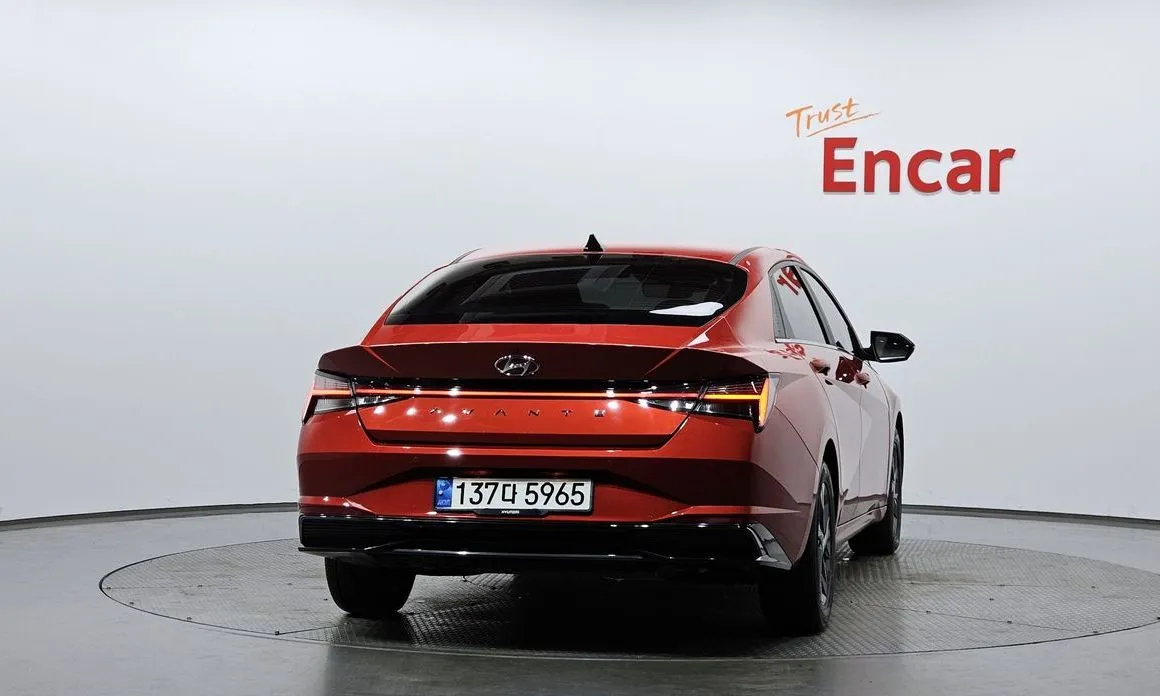 Hyundai AVANTE — фото 4