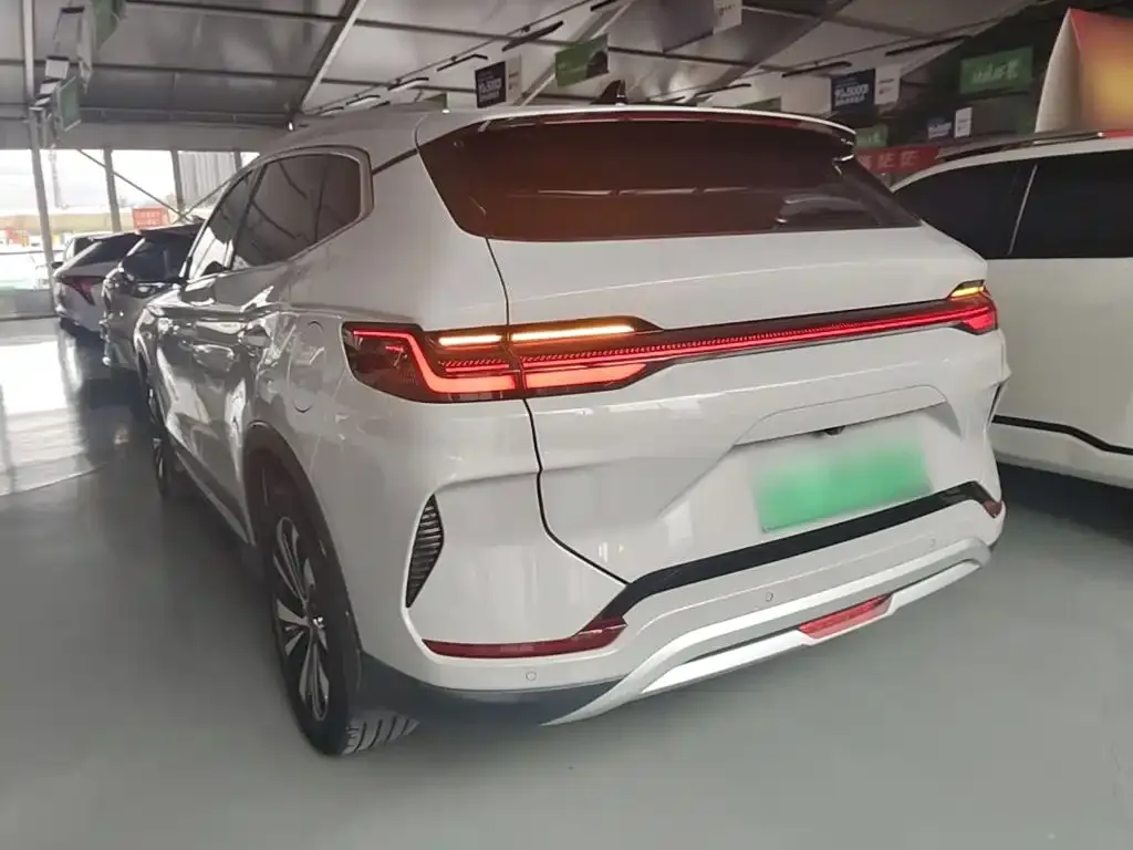 BYD PLUS New Energy — фото 3