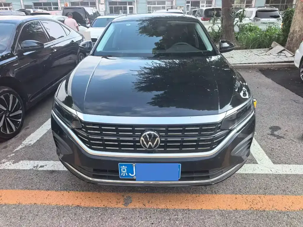 Volkswagen Passat — фото 9