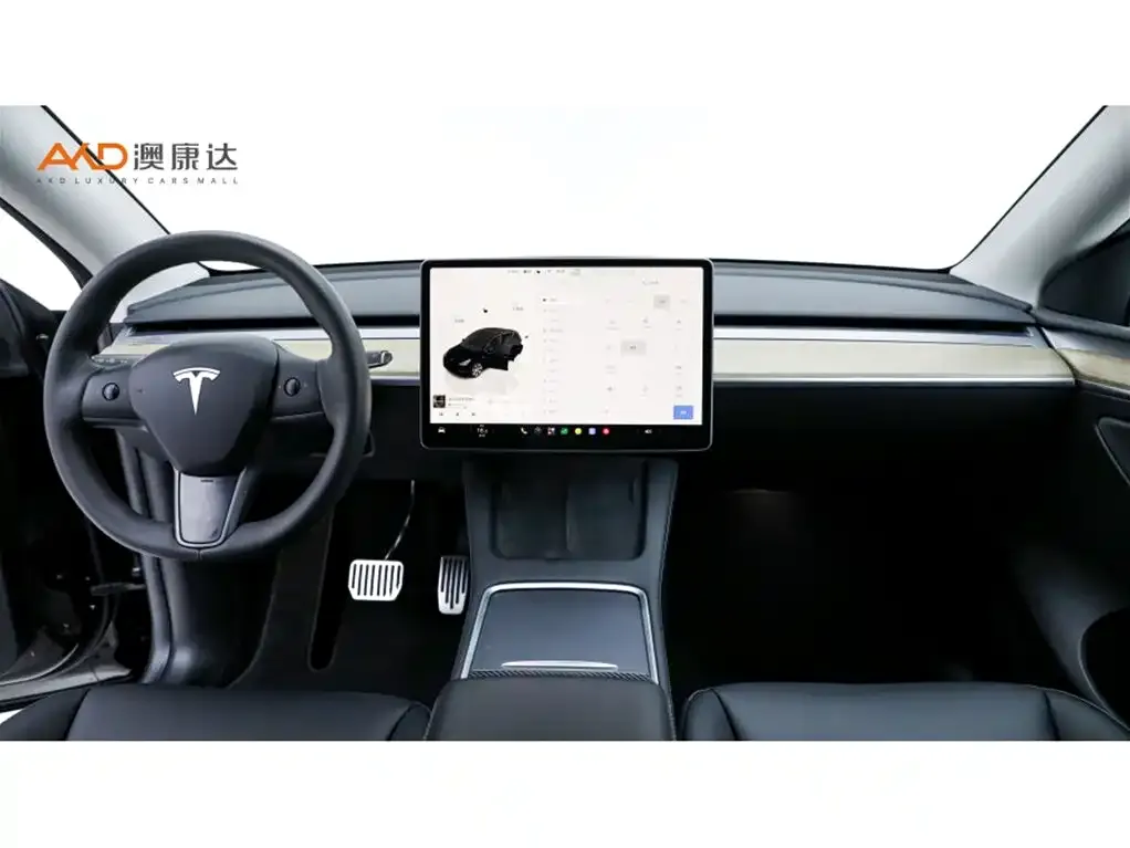 Tesla Model Y — фото 5