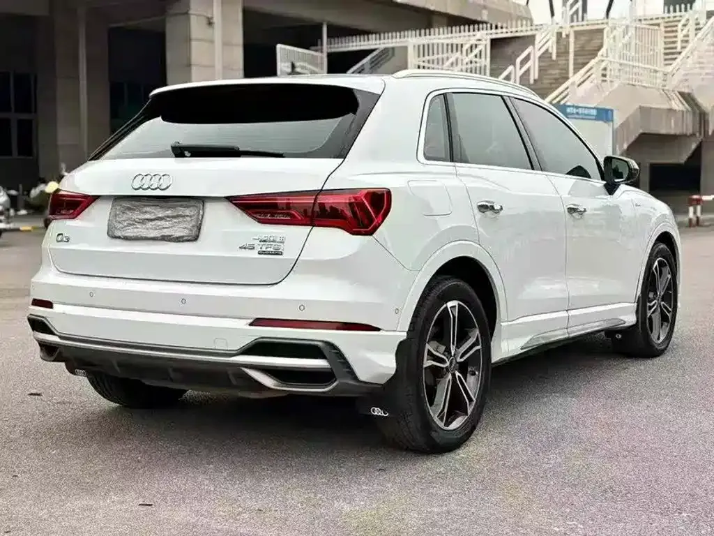 Audi Q3 — фото 3