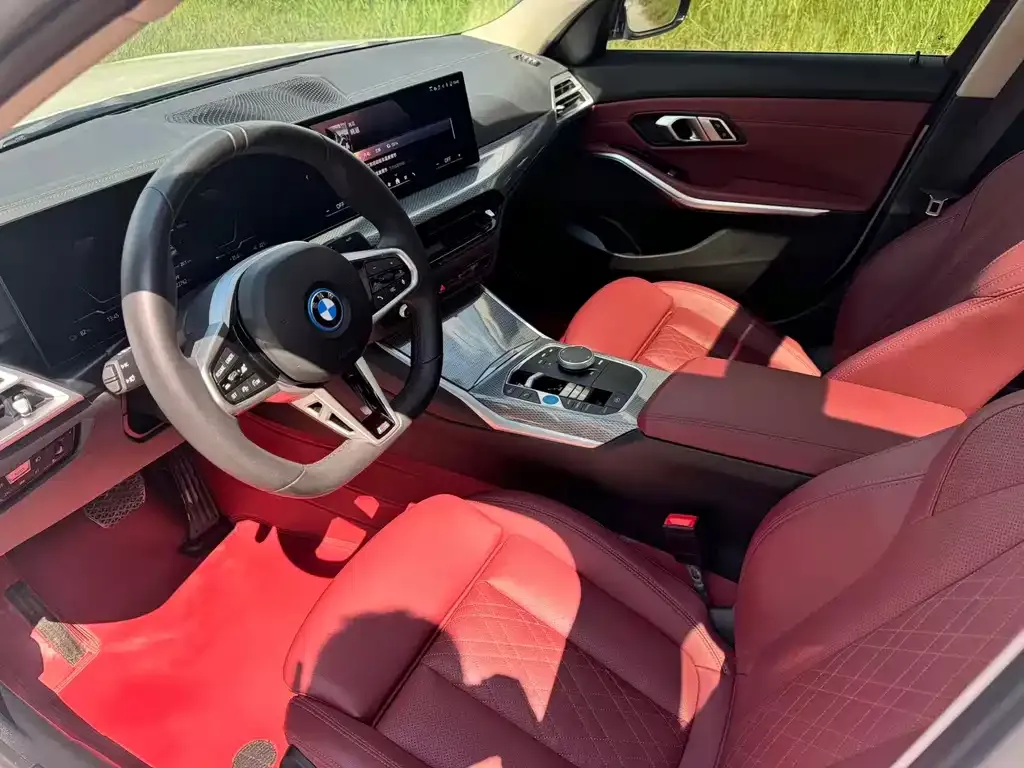 BMW i3 — фото 5