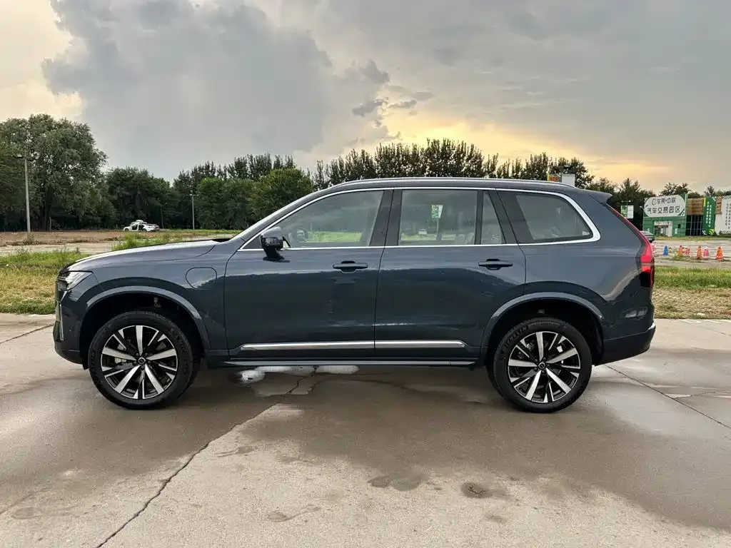 Volvo XC90 PHEV — фото 2