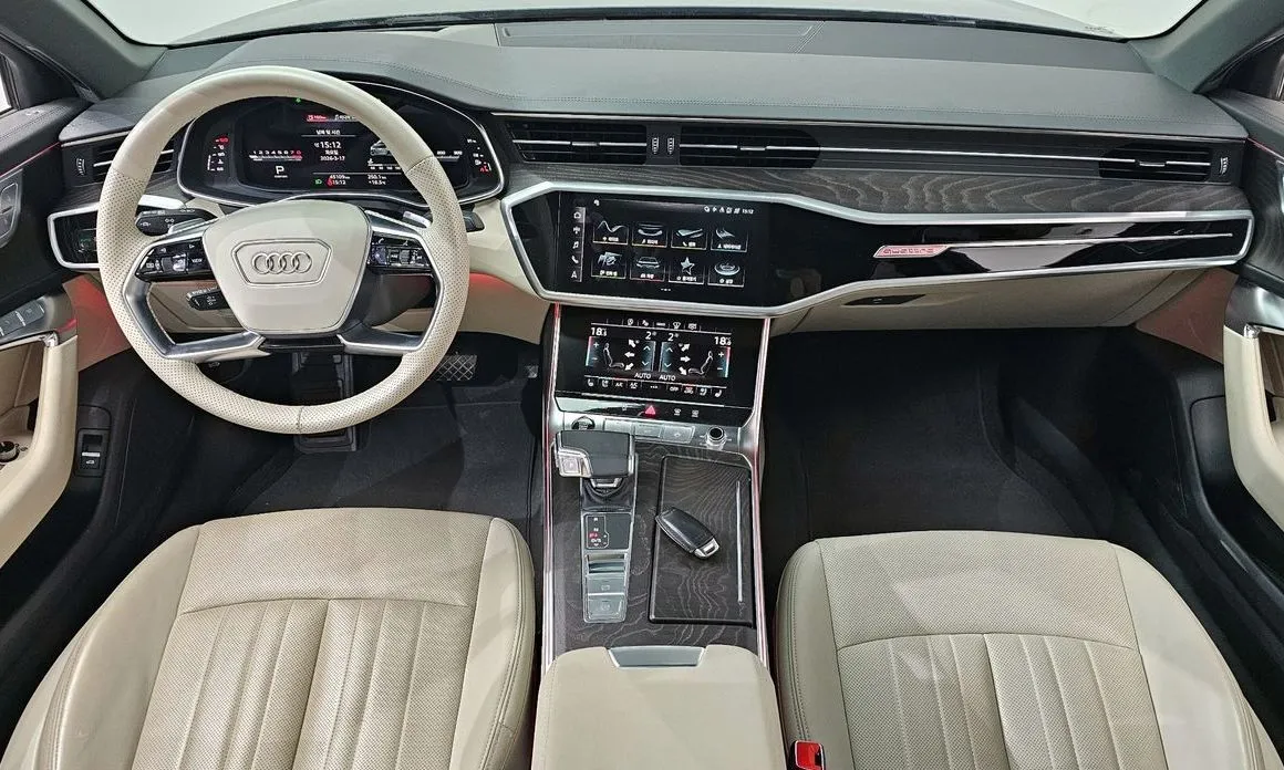 Audi A6 — фото 8