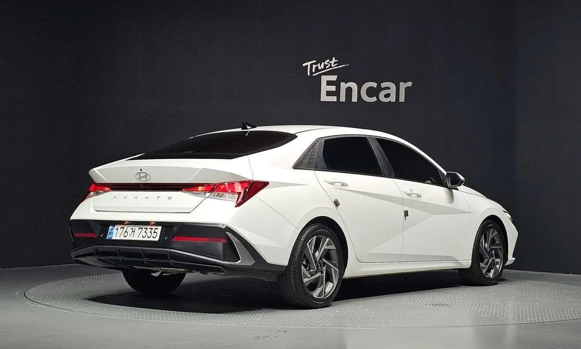 Hyundai AVANTE — фото 7
