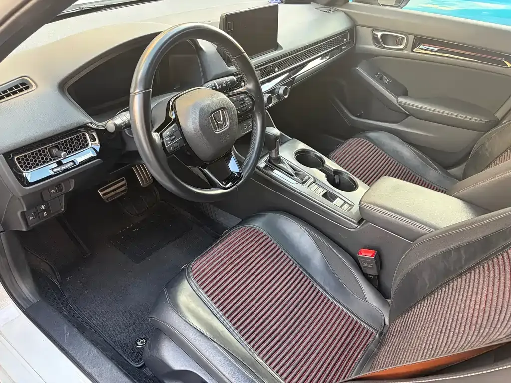 Honda Civic — фото 9
