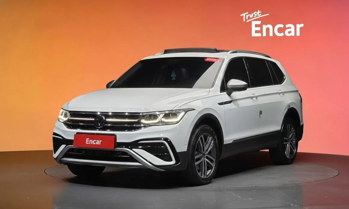 Volkswagen Tiguan — фото 1