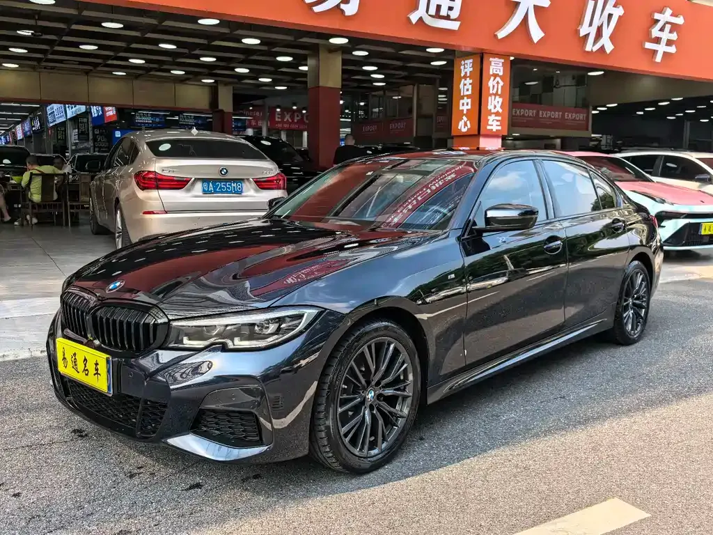 BMW 3 Series — фото 1
