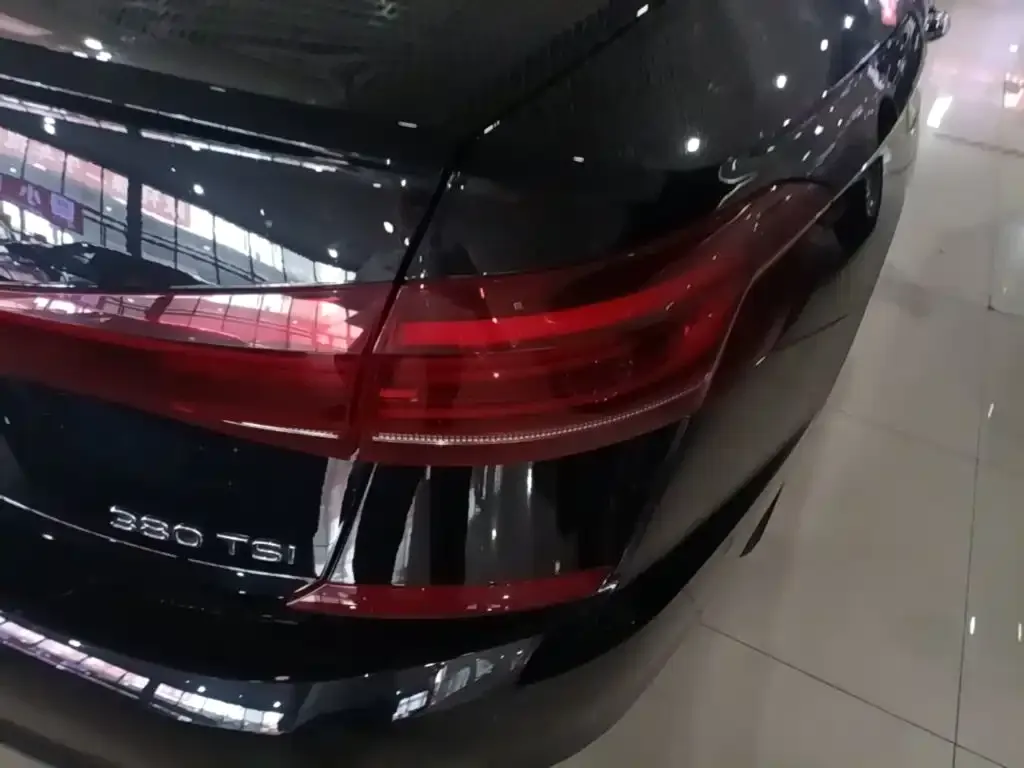 Volkswagen Passat — фото 8