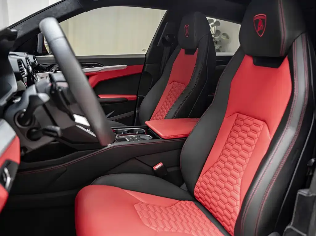 Lamborghini Urus — фото 6