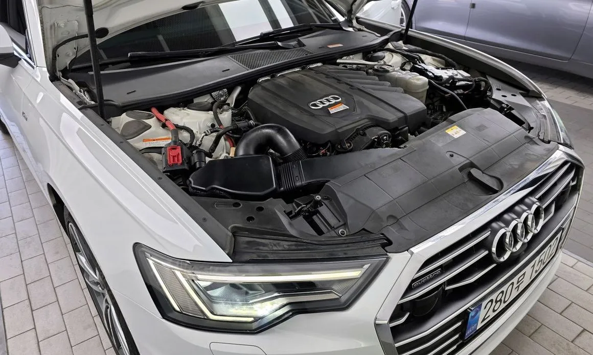 Audi A6 — фото 10