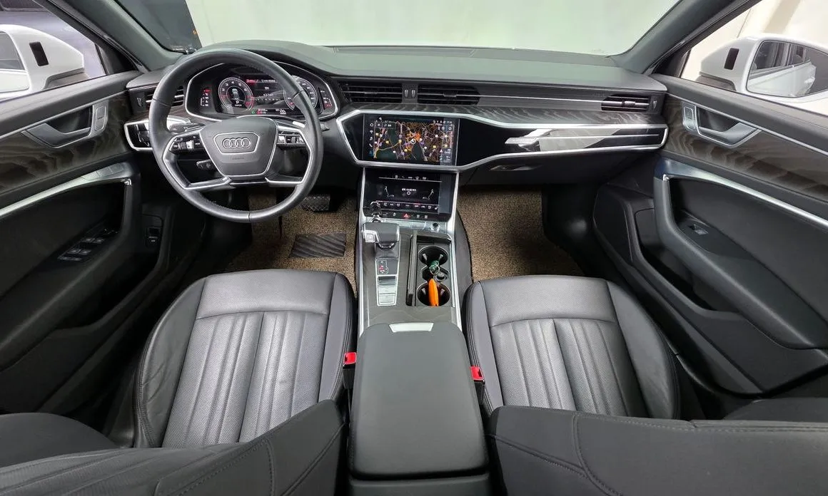 Audi A6 — фото 8