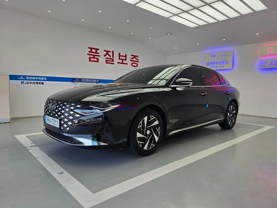 Hyundai Grandeur — фото 1