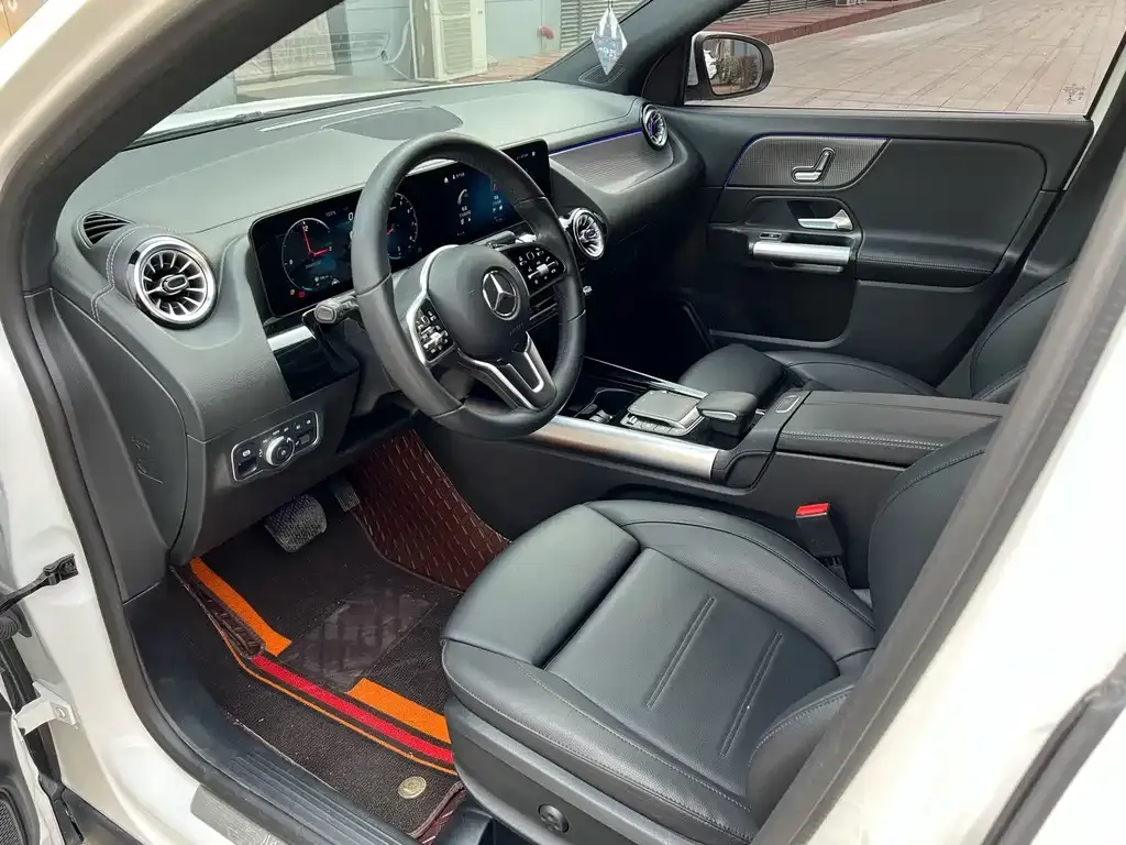 Mercedes-Benz GLA — фото 4